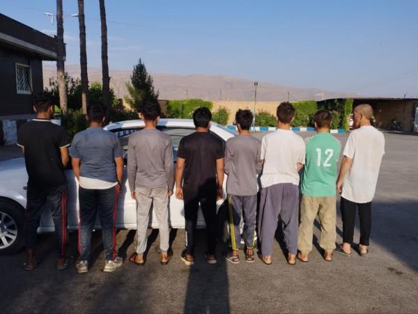 هشت نفر از اتباع خارجی غیرمجاز در محور فلارد به لردگان دستگیر شدند