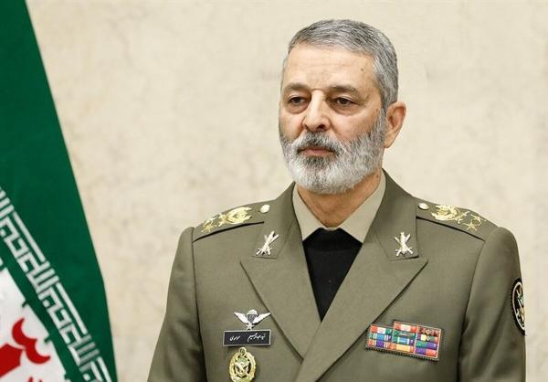  رهبر انقلاب در حکمی امیر سرلشکر سید عبدالرحیم موسوی را به ریاست ستاد کل نیروهای مسلح منصوب کردند 