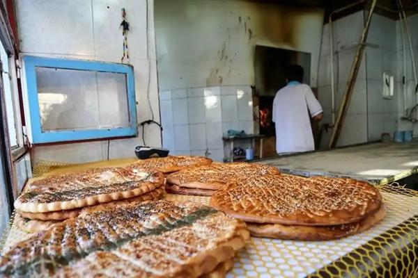 محدودیت فروش نان یارانه‌ای بازگشت / بلوکه شدن پول نانوایان