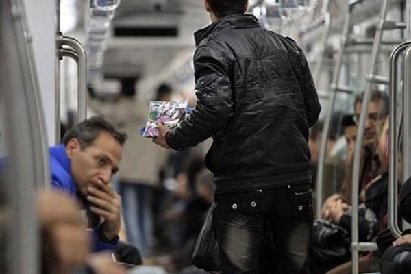  شهرداری تهران: دستفروشی اتباع خارجی در مترو ممنوع شد 