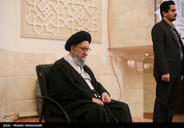 آیتالله نورمفیدی: ۴۵ سال در برابر توطئههای دشمنان مقاومت کردهایم