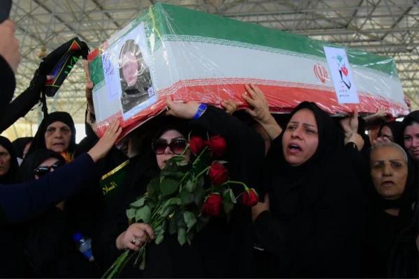  پیکر"عاطفه بعاج‌زاده" شهید خرمشهری حملات صهیونیست‌ها تشییع شد 