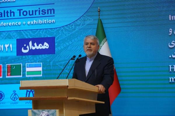 وزیر میراث فرهنگی خبر داد: تصویب سند گردشگری بزودی/ هدف گذاری جذب ۲ میلیون گردشگر سلامت
