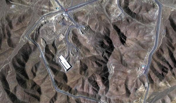 اذعان نیویورک تایمز به توانایی ایران برای ادامه برنامه هستهای
