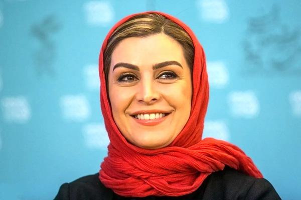 سلفی دسته جمعی خاطرهانگیز نعیمه نظامدوست به یاد ماهچهره خلیلی در کنار مرجانه گلچین و خداداد عزیزی + عکس