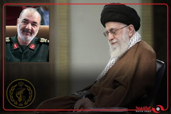  لحظاتی از اهدای نشان فتح به شهید سلامی توسط فرمانده معظم کل قوا 