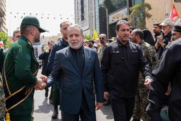 عراقچی: ایران، وطن من، و تن من با واژه‌ «تسلیم» بیگانه است