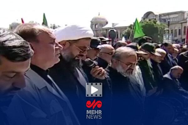 اقامه نماز بر پیکر سپهبد شهید علی شادمانی در همدان