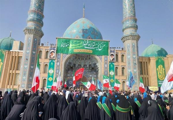  تجمع مردم قم در مسجد جمکران/ مردم خواستار انتقام فوری شدند 