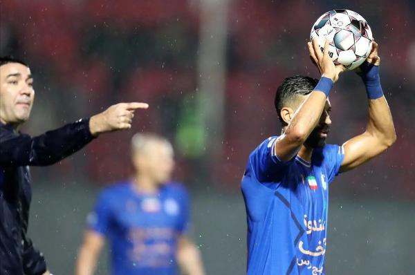   رامین رضاییان در استقلال ماندنی شد 