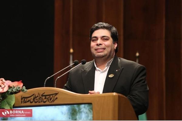  هماهنگی فروشندگان خودرو با نهاد‌های امنیتی در خصوص اطلاعات خرید و فروش خودروهای باری/اصناف به عنوان افسران اقتصادی اجازه هیچگونه اخلالی در روند عادی بازار را نخواهند داد 