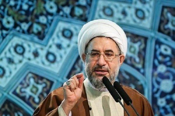 تهدید رهبری اعلان جنگ با ‌مسلمانان است؛ وجوب حکم مراجع درباره ترامپ