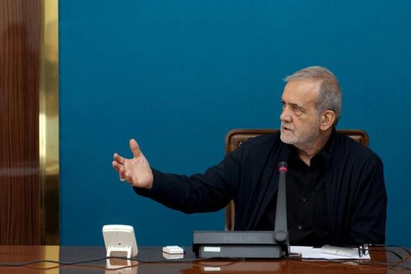 پزشکیان: نباید عدهای فکر کنند عقل کل هستند