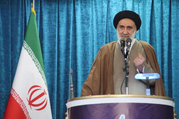 امام جمعه شهرکرد: ایرانیان در برابر جنایت‌های رژیم اشغالگر اسراییل سکوت نخواهند کرد