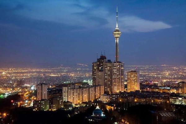  آتش‌سوزی عمدی در محوطه برج میلاد/ تصاویر 