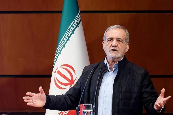 پزشکیان: همه مردم ایران هستند که میتوانند از کشور دفاع کنند نه یک حزب و یک اقلیت/ جنگ و همدلی فرصتی برای تغییر در نگاه و رفتار مسئولان است