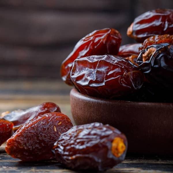  کمبودی در عرضه خرما نخواهیم داشت/روند توزیع و ارسال به صورت عادی در جریان است 