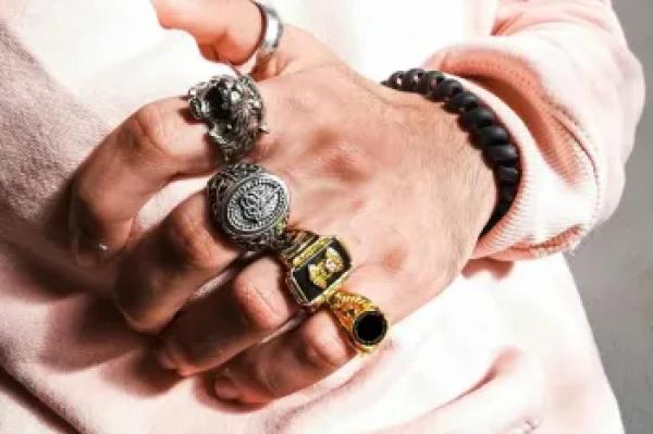 جواهرات چه تاثیری بر روی شخصیت افراد می گذارد ؟