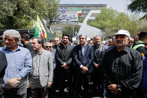 حضور مدیرعامل سازمان تأمین اجتماعی در مراسم تشییع شهدای اقتدار
