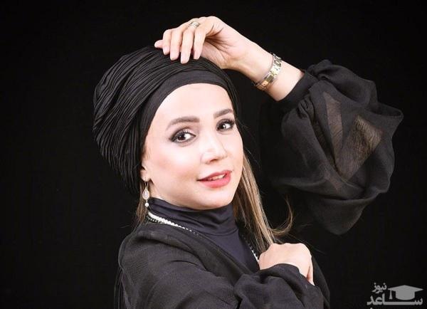 سلفی شبنم قلی خانی با تیپ مامان بزرگی کنار شاگردانش در پشت صحنه اتاق گریم + عکس