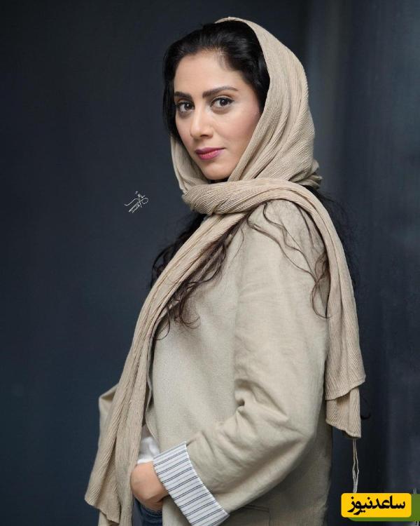 حال نزار مونا فرجاد در مزار مادر که باعث شد پدرش رو فراموش کنه