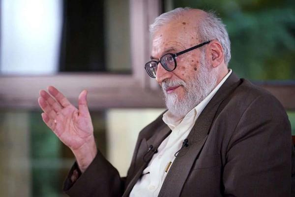 لاریجانی: اینترنتبازی بس است؛ محدودش کنید