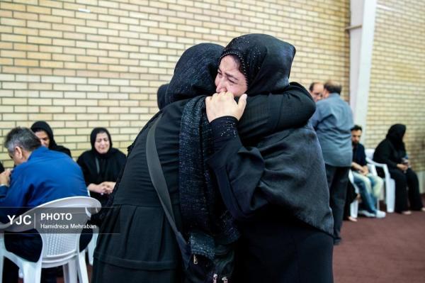 تصاویر: تشییع پیکر شهدای ساختمان شیشه‌ای صدا و سیما 