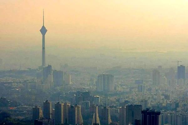 وضعیت هوای کرج و تهران؛ به شکل عجیبی هردو ناسالم!