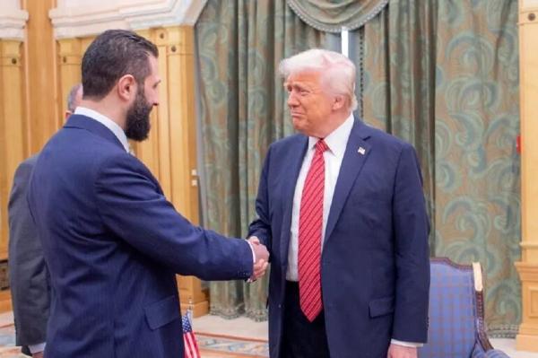  ترامپ در حال برگزاری «مذاکرات اولیه» با اسرائیل و سوریه در مورد یک توافق امنیتی بین 2 دولت است 