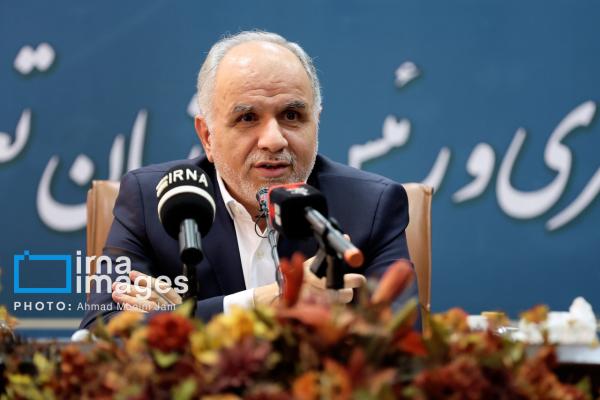 وزیر دادگستری: مشکلی در تامین کالاهای اساسی وجود ندارد