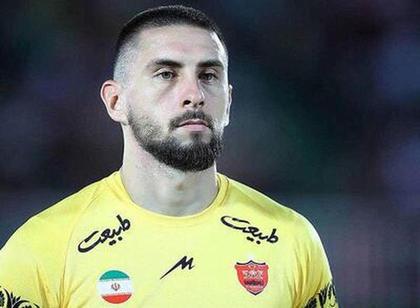  همدردی دروازه‌بان خارجی پرسپولیسی‌ها با مردم ایران + عکس 