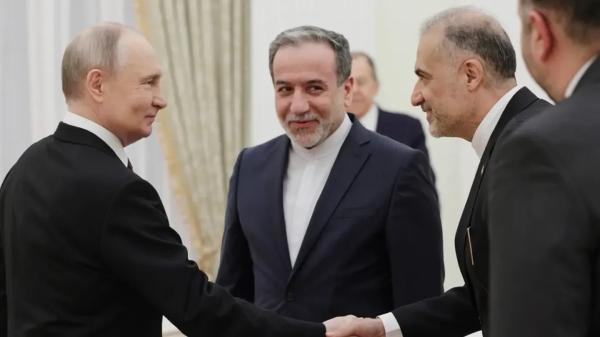  کرملین: حمایت روسیه از ایران به نیازهای فعلی تهران بستگی دارد / ما تلاش‌های میانجیگری را پیشنهاد دادیم و موضع خود را روشن کردیم و این نوعی حمایت از طرف ایرانی است 