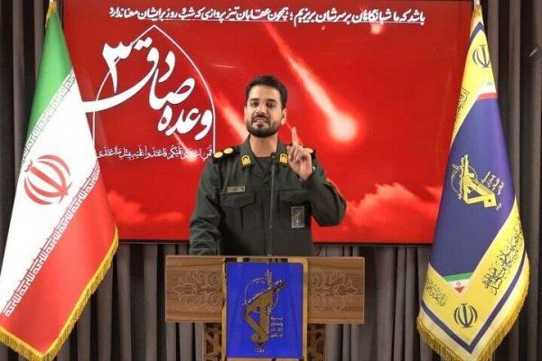 این پاسدار جوان، سخنگوی عملیات وعده صادق ۳ شد | عکس