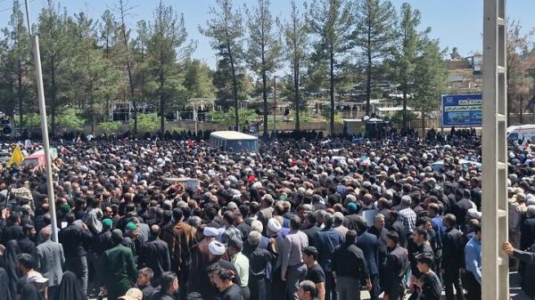 اقامه نماز بر پیکر دو شهید اقتدار ایران در بیرجند
