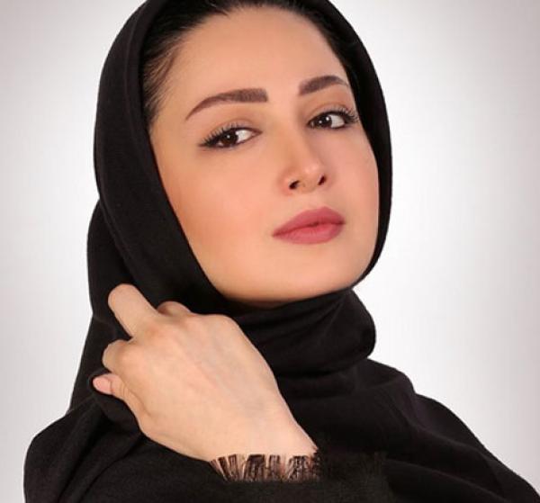 عکس های عروسی و لباس عروس و دسته گل ساده و شیک شیلا خداداد/ طراحی خیلی زیبایی داره