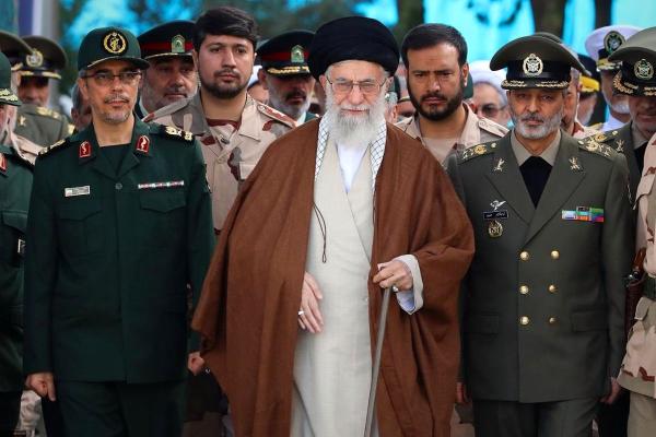  فرعونیان غرق در اعجاز موسی؛ تدابیر رهبری باطل‌السحر نقشه اهریمن 