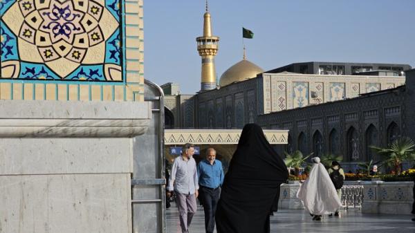 شور و اشتیاق زیارت امام رضا (ع)