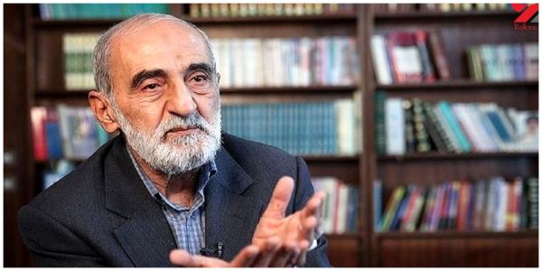  حسین شریعتمداری: مذاکره با آمریکا خیانت اگر نباشد، حماقت است! 