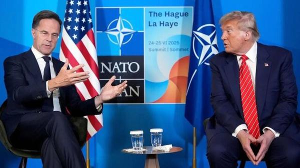 ترامپ: آخرش یک جور رابطهای با ایران برقرار خواهیم کرد/ به تهران اجازه غنیسازی اورانیوم نخواهیم داد/ حملات ایران ضربات سختی به اسرائیل وارد کرد/ ایران و اسرائیل دیگر با یکدیگر جنگ نخواهند کرد
