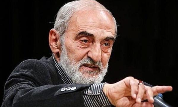   واکنش شریعتمداری به احتمال مذاکره با آمریکا 