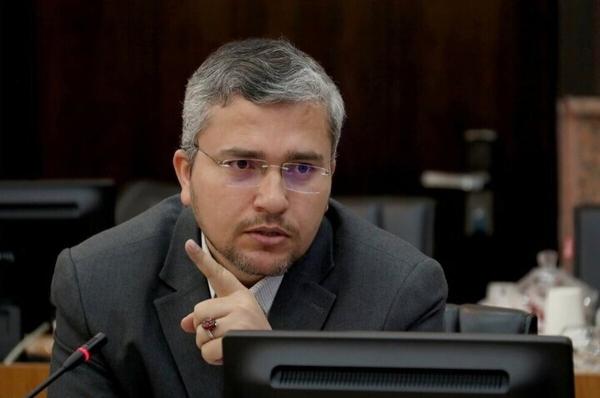  رضایی: هدف حمله موشکی شب گذشته به سرزمین های اشغالی تامین امنیت مردم است 