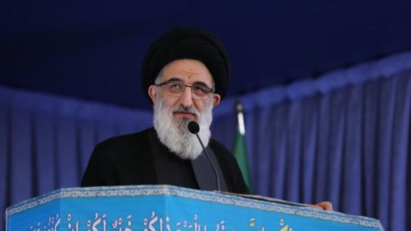 دشمن با شایعه‌سازی درصدد تضعیف وحدت ملی است