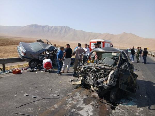 تصادف در جاده پرحادثه اراک به ازنا چهار فوتی و مصدوم بر جای گذشت