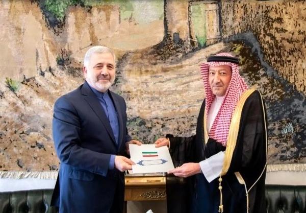   تحویل پیام کتبی عراقچی تحویل همتای عربستانی 