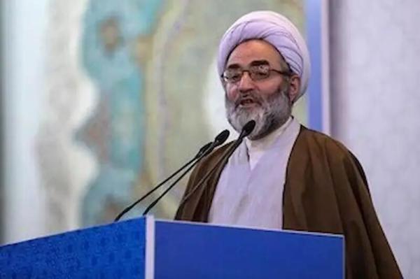 امام جمعه رشت: شهادت بر صلابت ملت ایران می‌افزاید