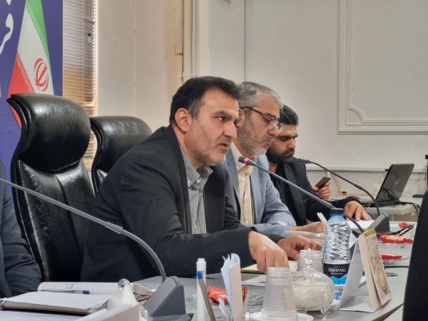 فرماندار ویژه کاشان:شهرداری به هوشمندسازی مدارس شهر کمک کند