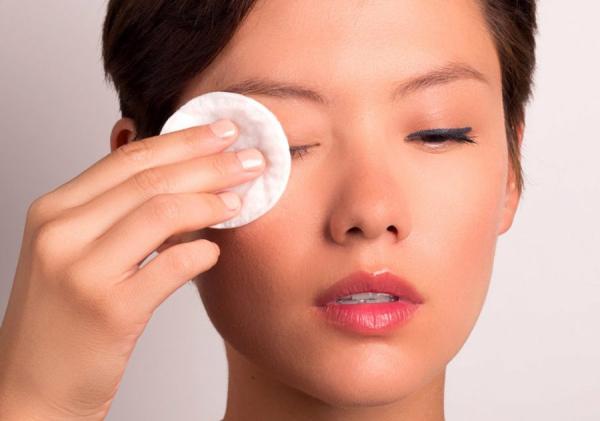 بهترین میسلار واتر بازار برای پوست شما (پوست خشک، چرب، حساس و لک دار)