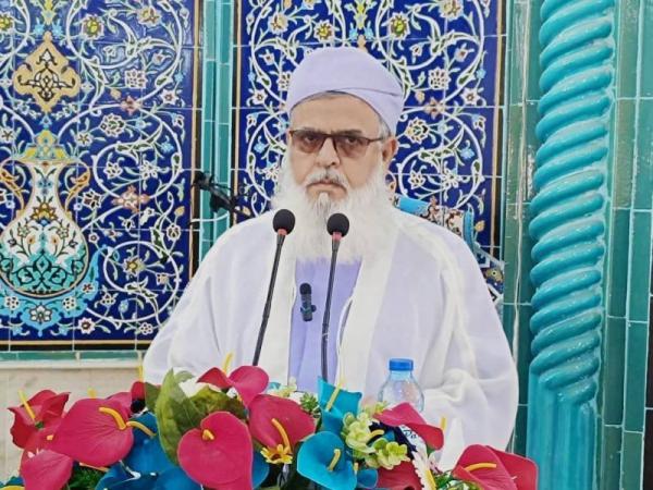 امام جمعه اهل سنت خاش: ایران در خط مقدم دفاع از اسلام و کرامت انسانی است