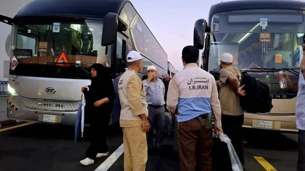 فیلم| بازگشت حجاج ایرانی به میهن از مرز مهران