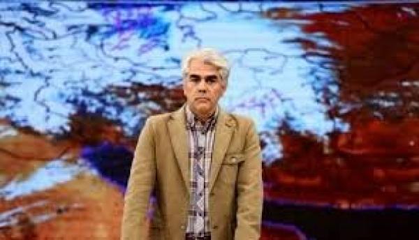 واکنش احساسی کارشناس هواشناسی از دیدن ساختمان شیشه‌ای سازمان صداوسیما + ویدئو | خودم را یک لحظه جای خانم امامی گذاشتم